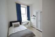 Clifton Place, Plymouth : Image 4